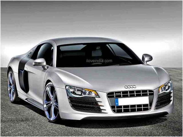 Audi R8 V10 Car Audi R8 V10 has been equipped with Mid-Mounted 90 degree FSI 