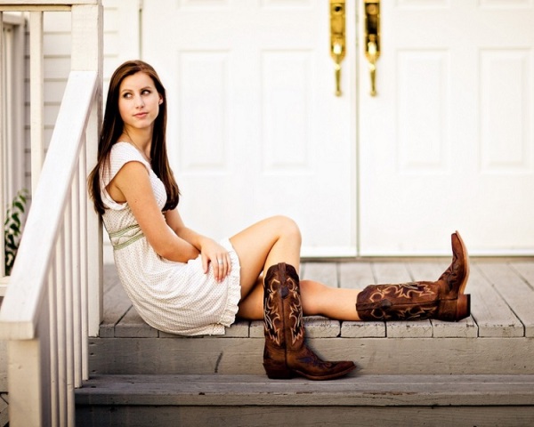 How To Buy Cowboy Boots - Cowboy Boots Buying Tips